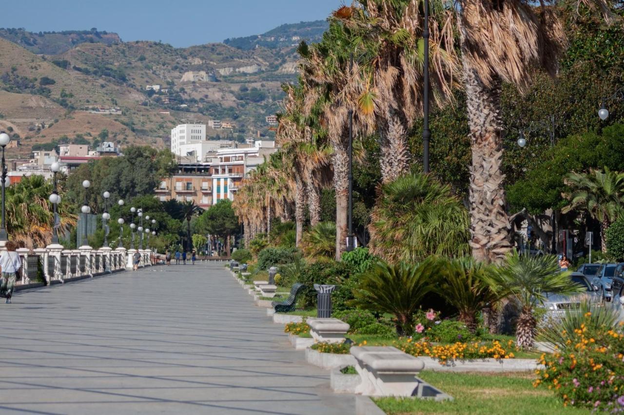 B&B I Bronzi Reggio di Calabria Bagian luar foto
