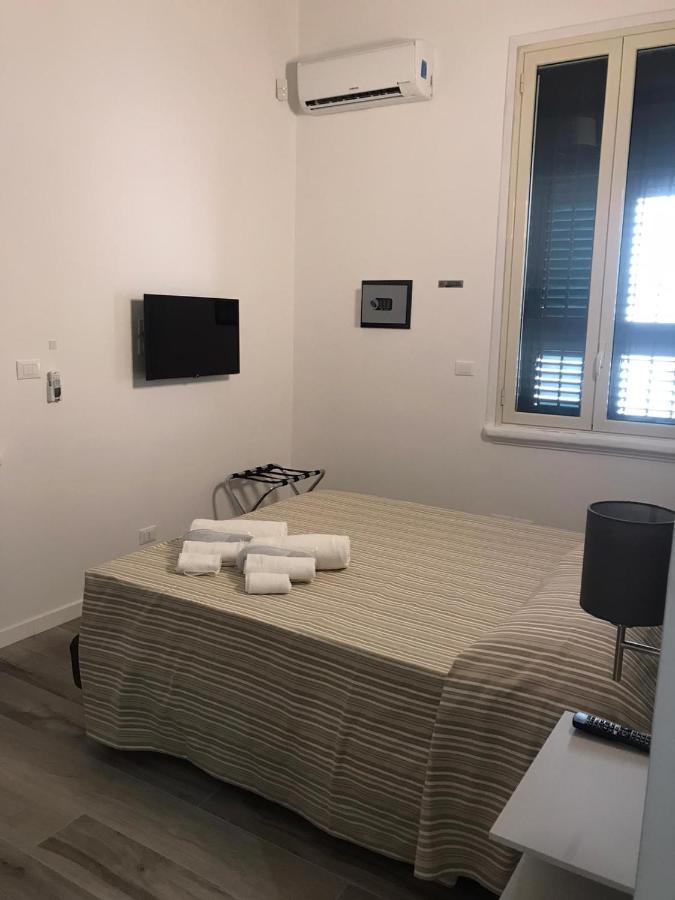 B&B I Bronzi Reggio di Calabria Bagian luar foto